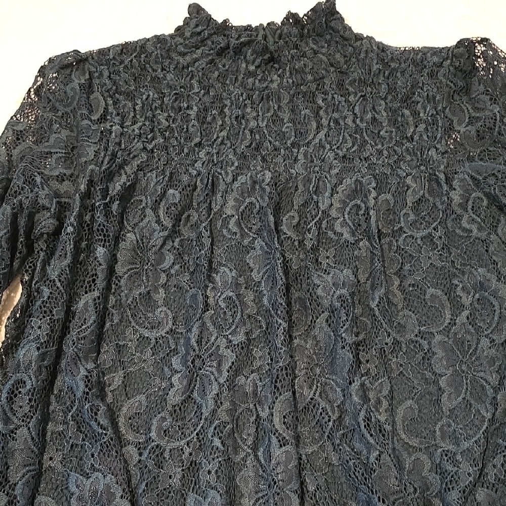 Cable & Gauge Green Smocked Ruffled Blouse